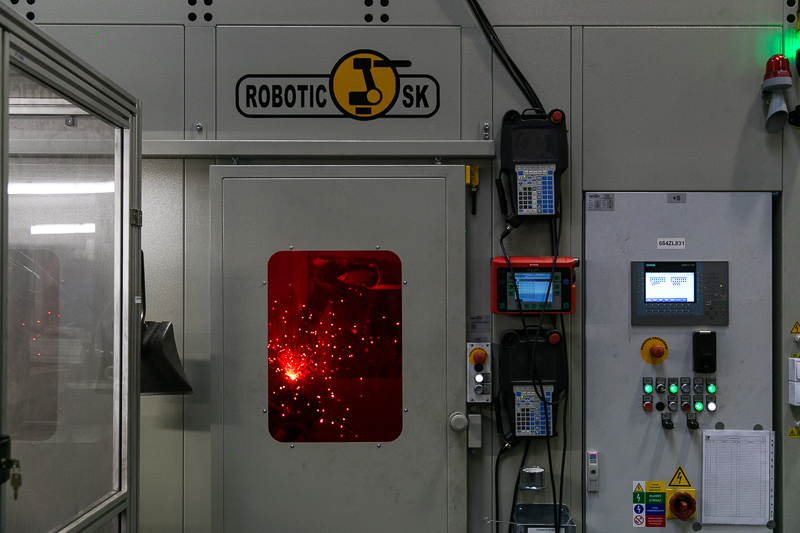 services-tabs-139154408